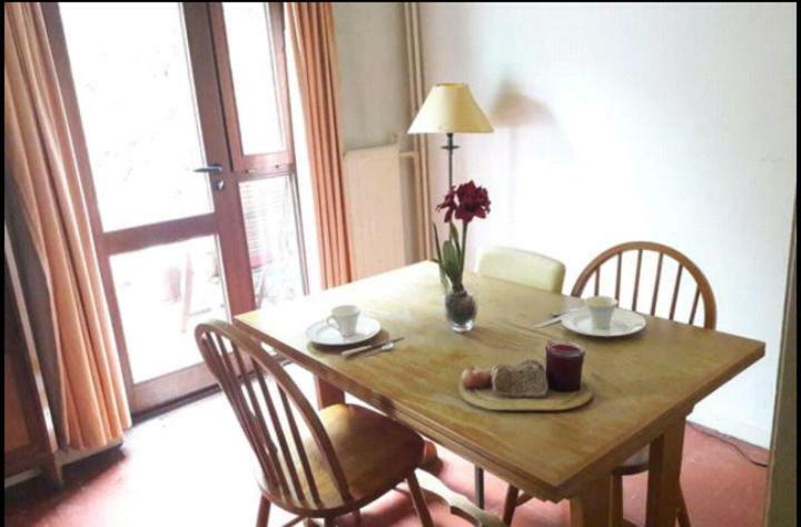 Chez Mimi - Chambre Vue Parc ブリュッセル エクステリア 写真